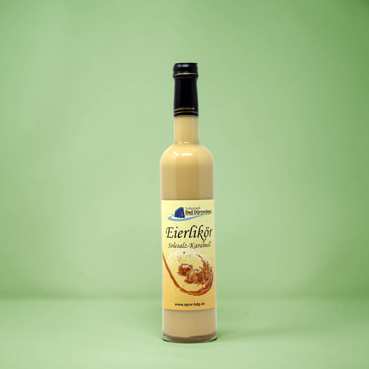 Frontalansicht von Bad Duerrenberger Eierlikoer Salted Caramel 500 Milliliter in einer Glasflasche mit Etikett.