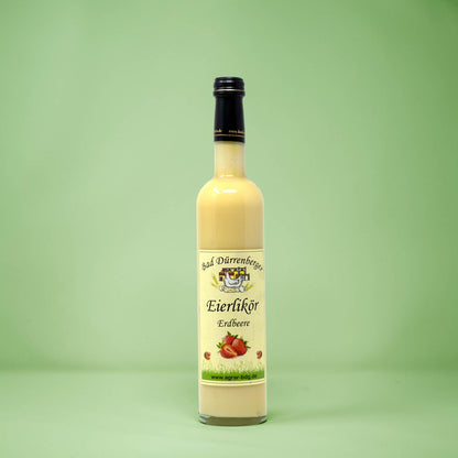 Frontalansicht von Bad Duerrenberger Eierlikoer Erdbeere 500 Milliliter in einer Glasflasche mit Etikett.