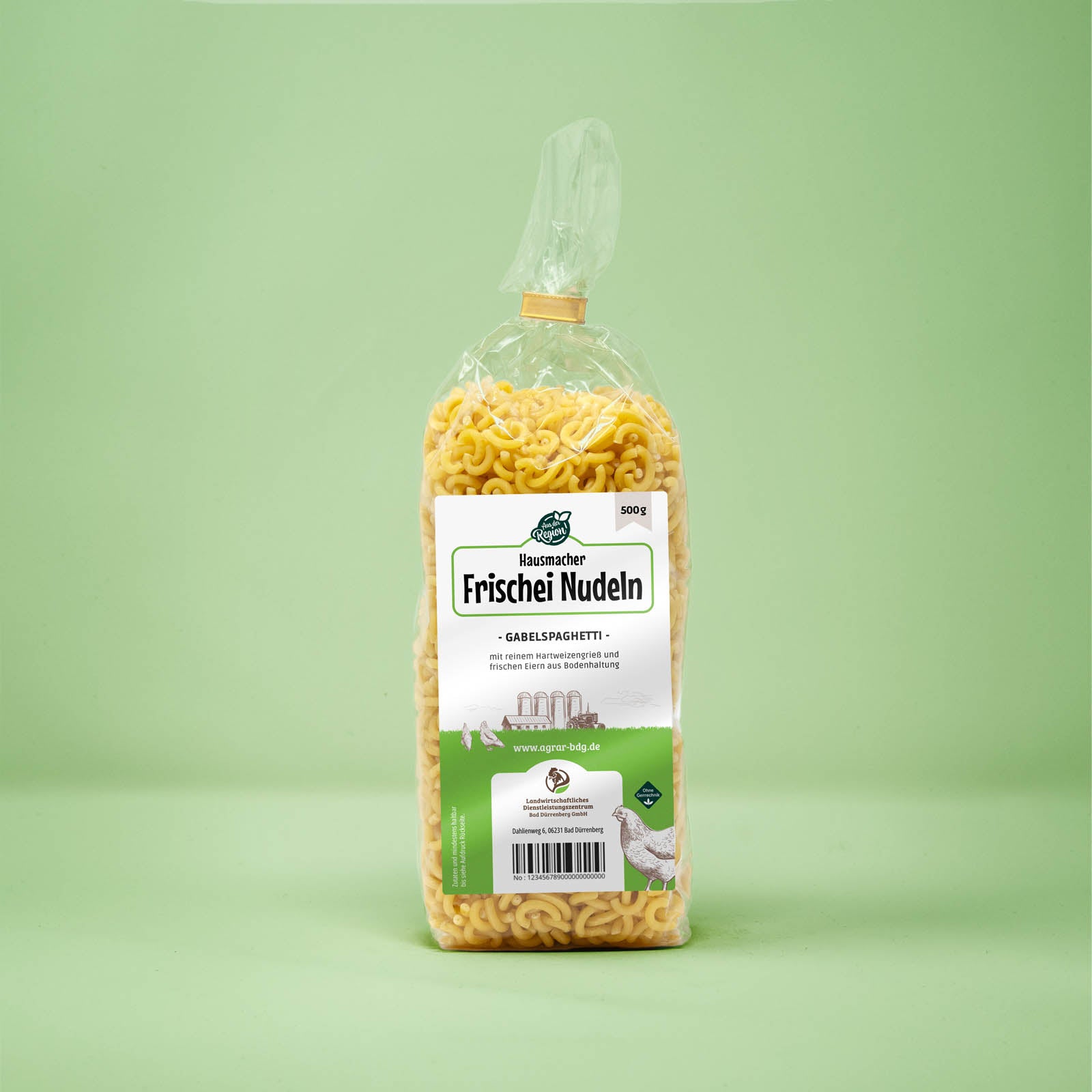 Frontalansicht von Hausmacher Frischei Gabelspaghetti 500 Gramm in einer Plastiktüte mit Etikett.