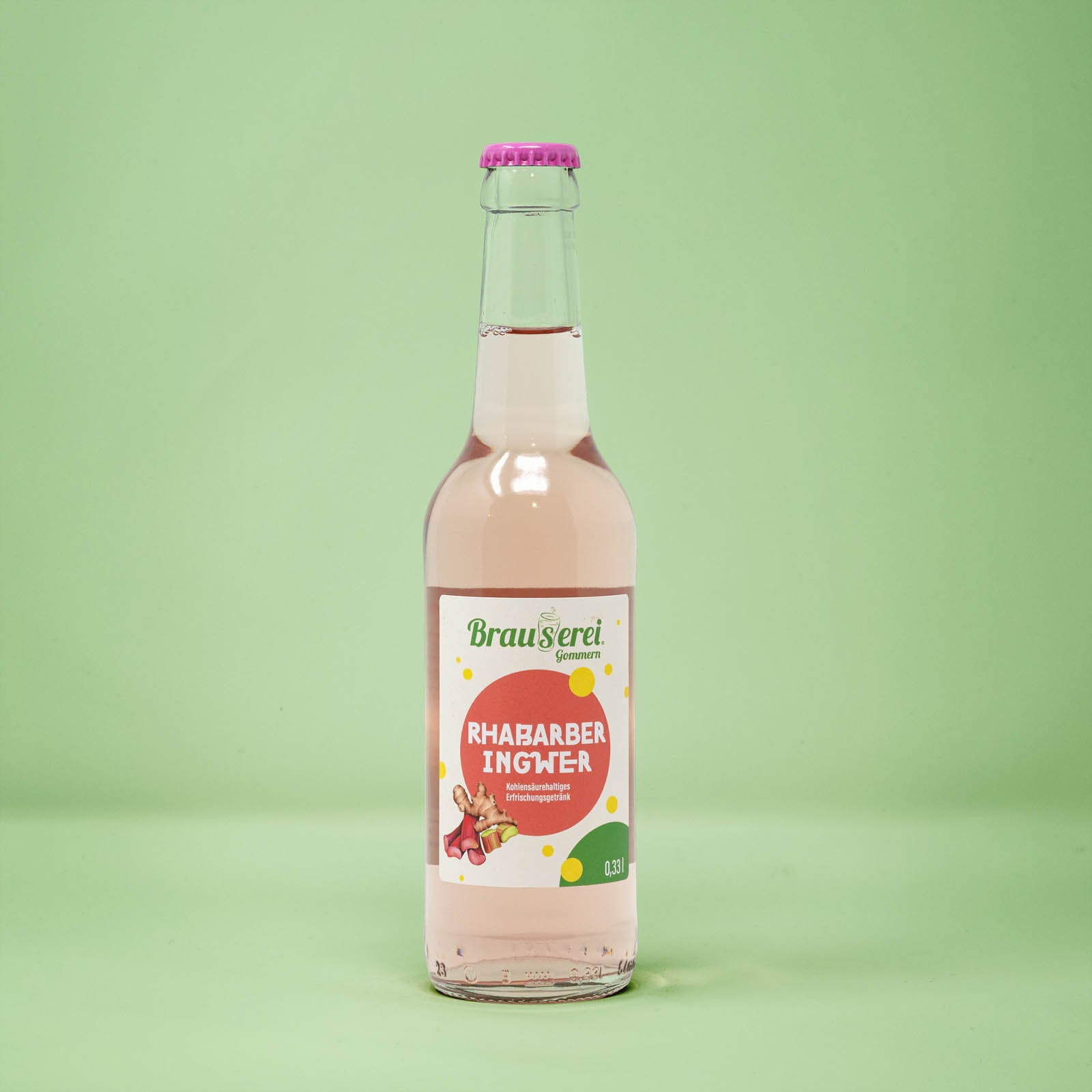 Frontalansicht von Rhababer-Ingewer Brause 330 Milliliter in einer Glasflasche mit Etikett.