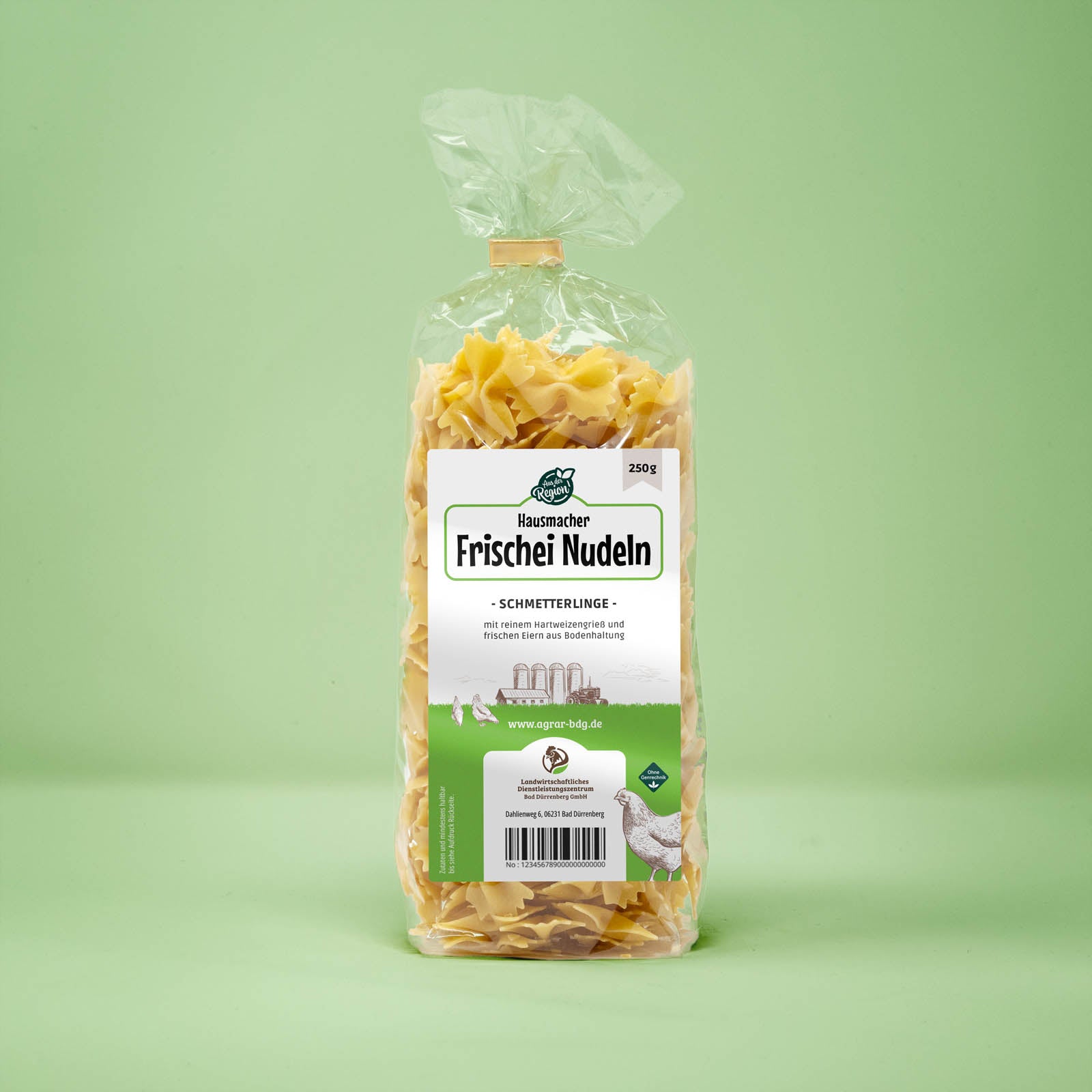 Frontalansicht von Hausmacher Frischei Schmetterling Nudeln 250 Gramm in einer Plastiktüte mit Etikett.